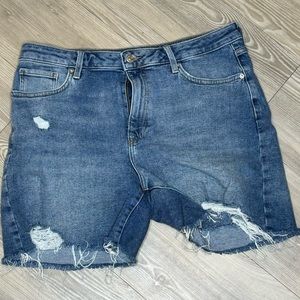 WOMENS FOREVER 21 DISTRESS DENIM SHORTS BLUE SIZE US 29